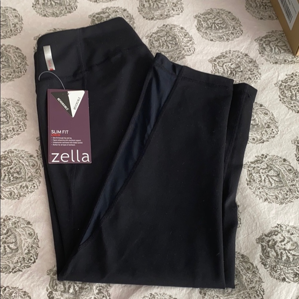 Zella Cropped Slim Fit black leggings